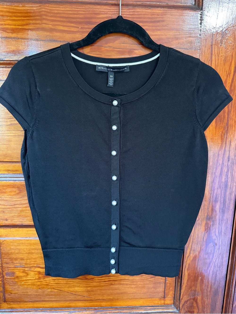 White House Black Market Black Short-Sleeve Pearl-Button Crop Cardigan- XS